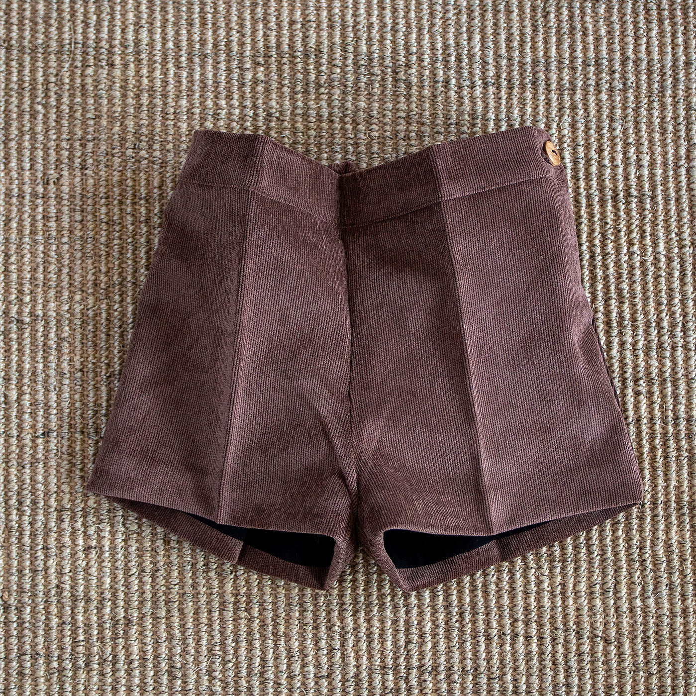 SHORT MICROPANA AVELLANA