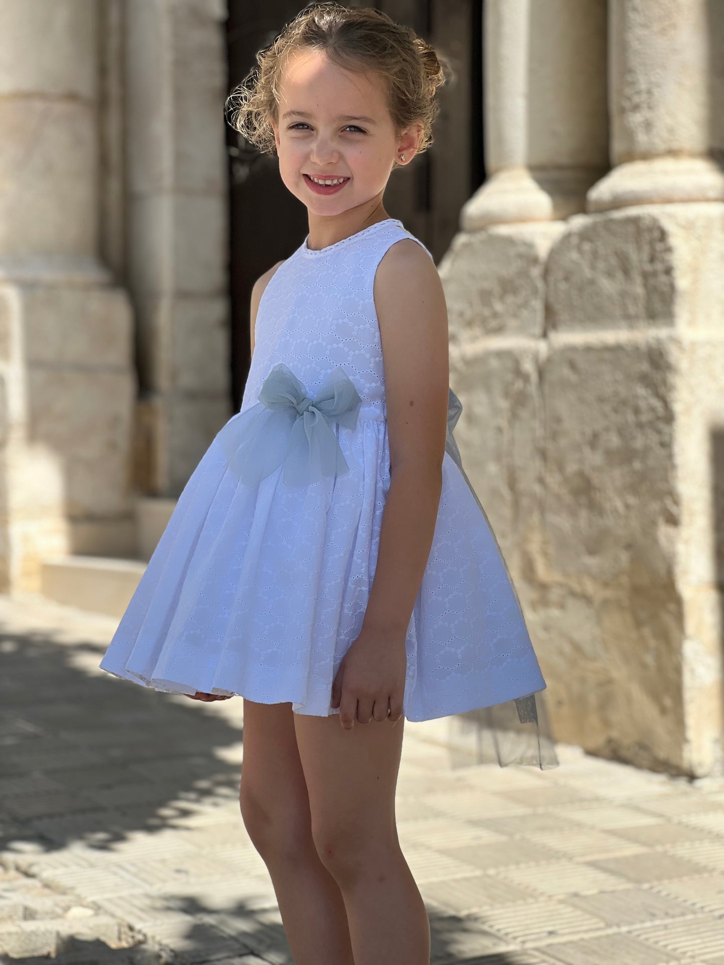 VESTIDO BLANCO TUL