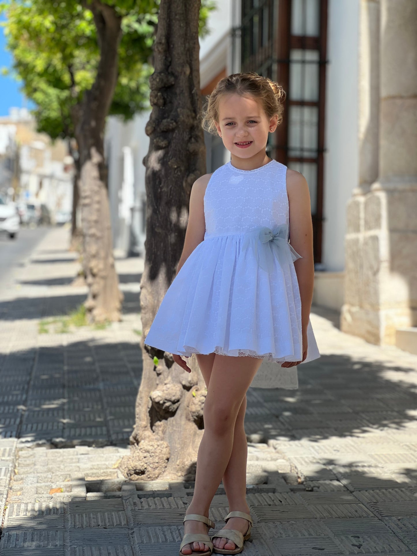 VESTIDO BLANCO TUL