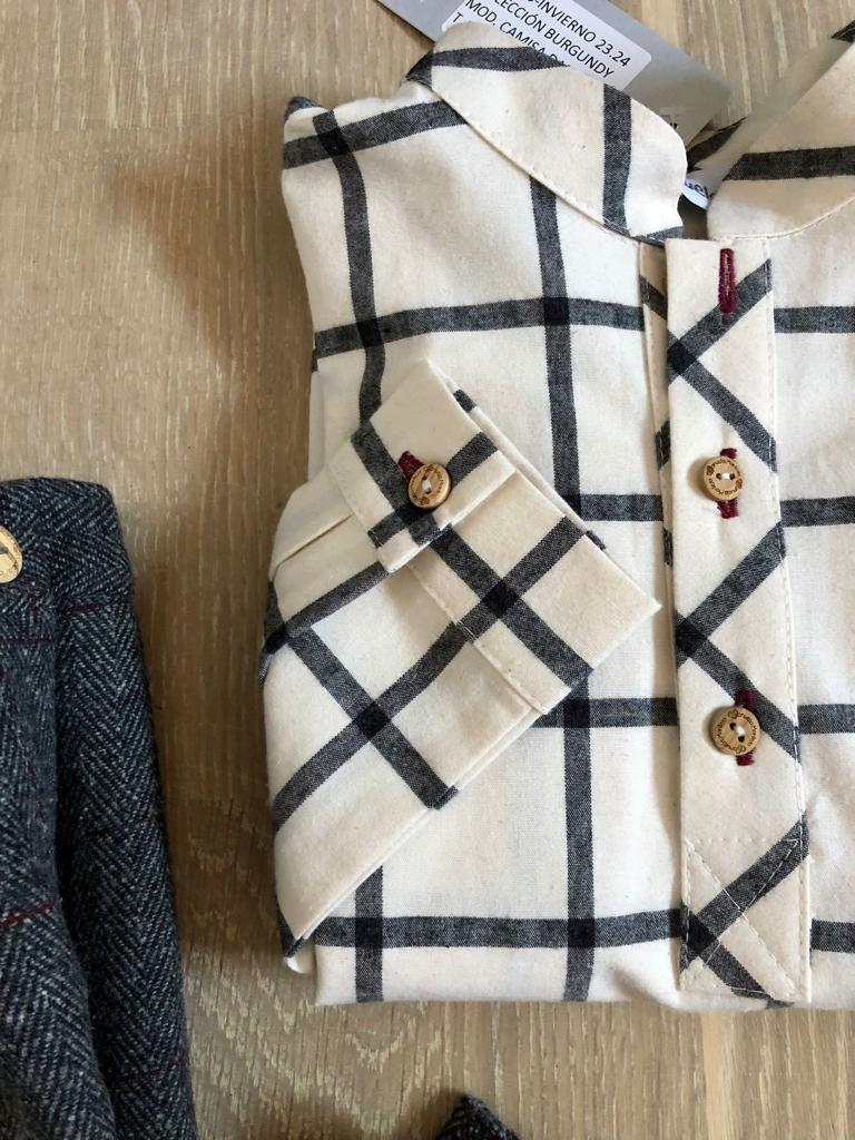 CONJUNTO BURGUNDI BOMBACHO