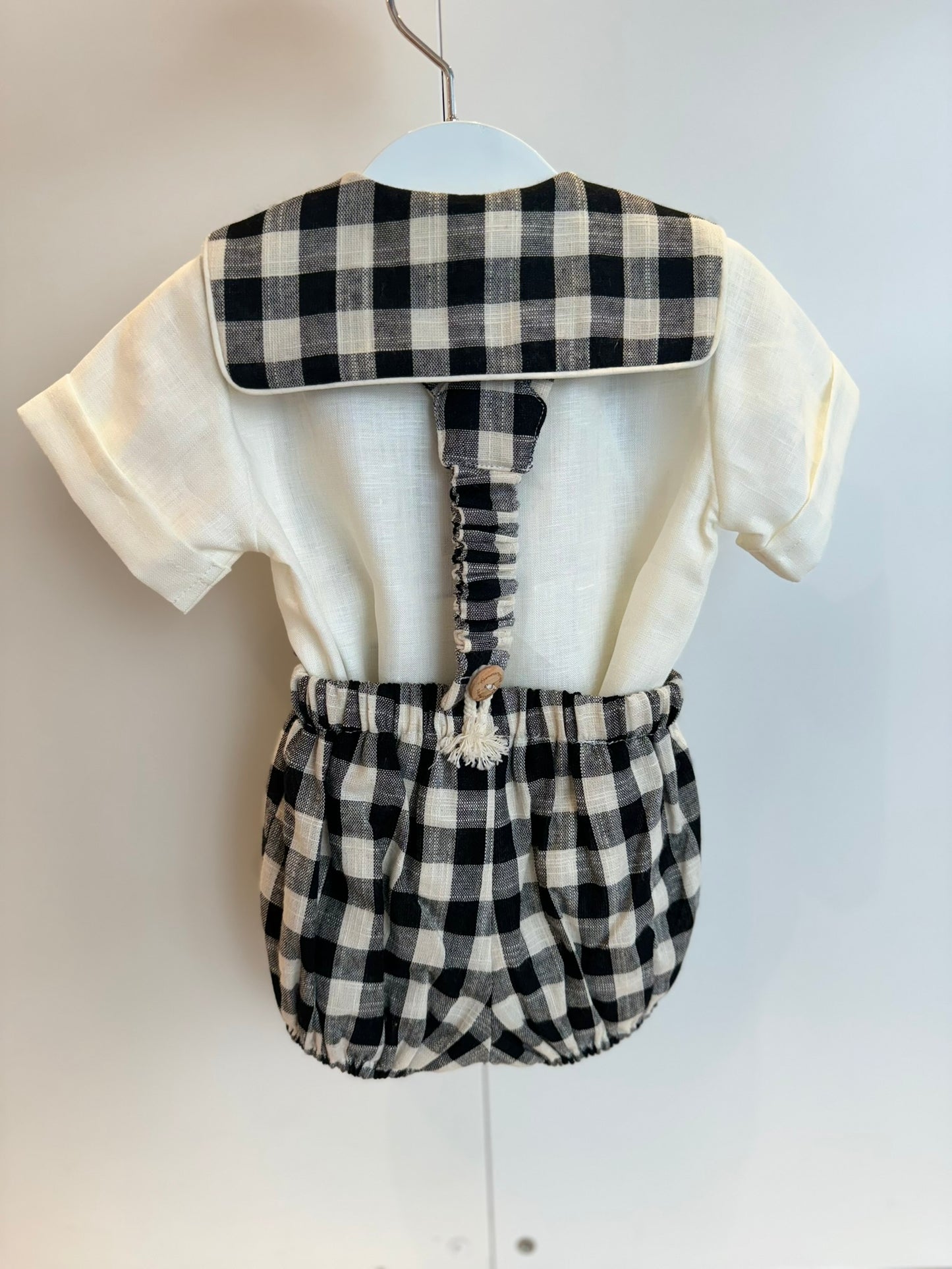 CONJUNTO VALERIA ARRAS