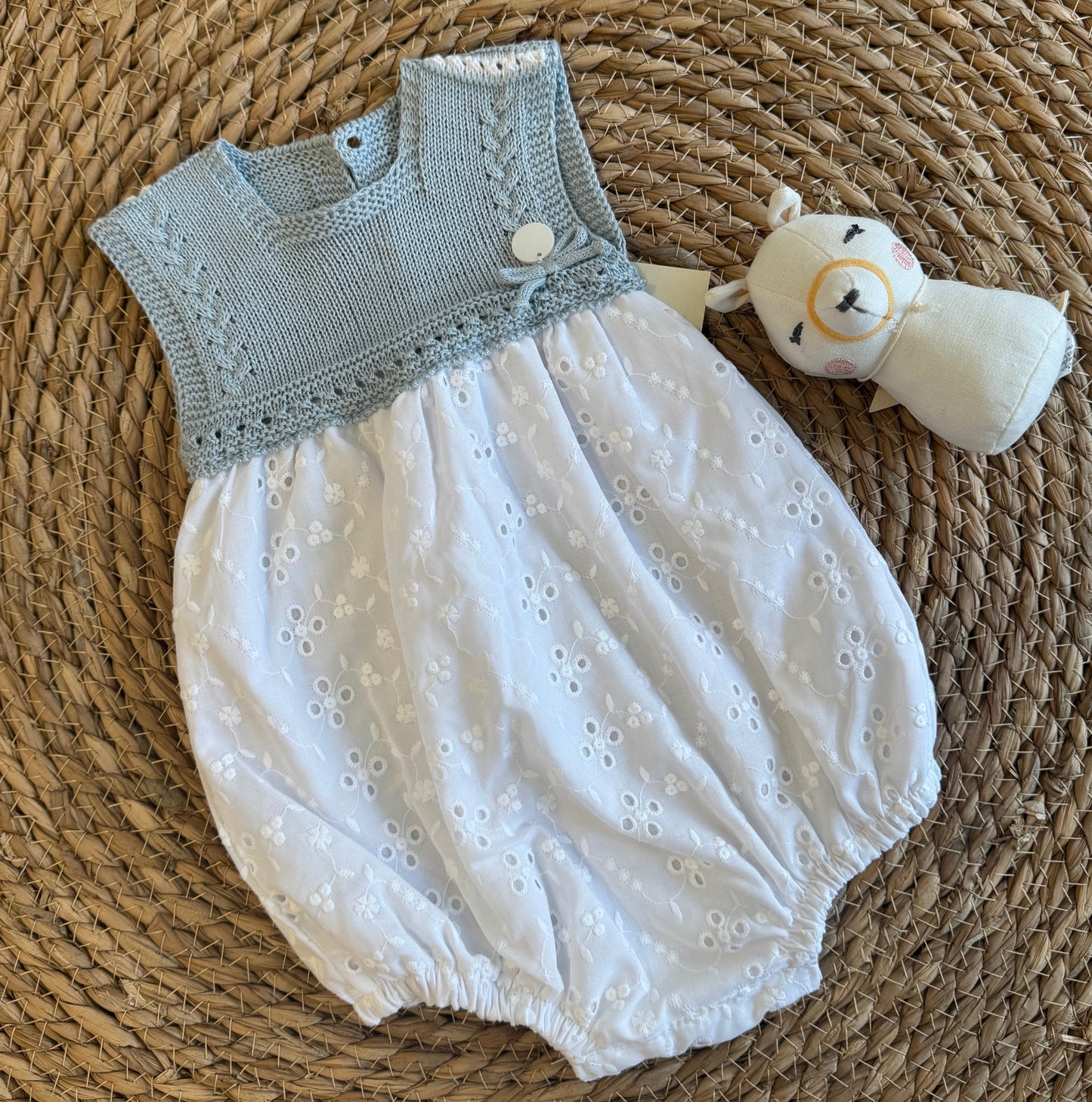 PELELE BORDADO BLANCO